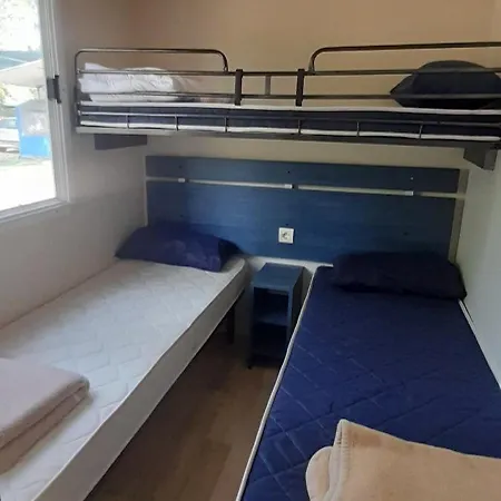 אתר קמפינג Sunny Mobile Homes *