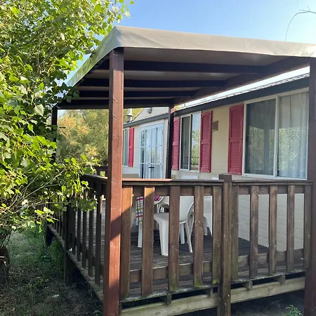 Sunny Mobile Homes Kamp alanı *